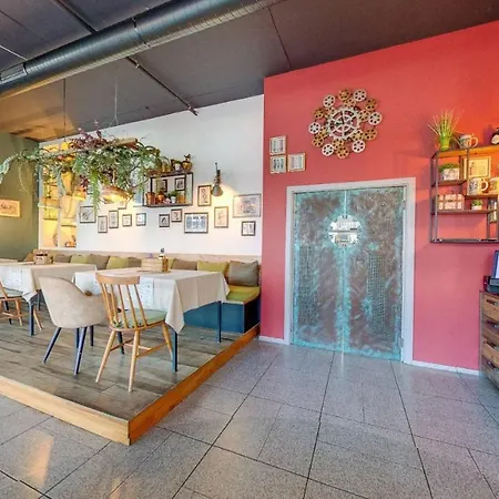 Maria Palace Complex * Balcsik