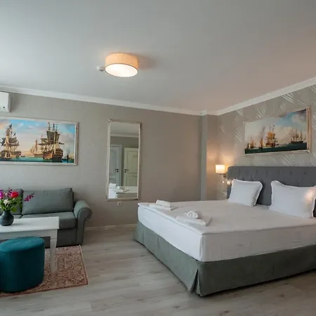 Hotel Maria Palace Complex *