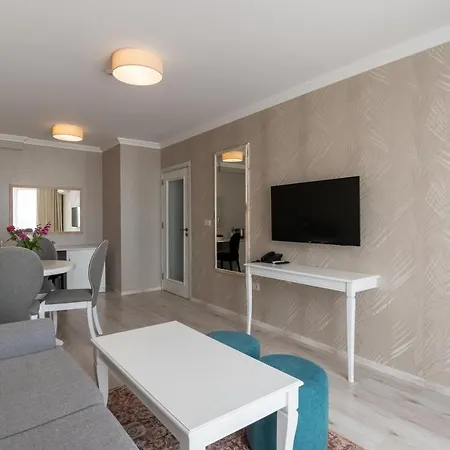 Hotel Maria Palace Complex Baltsjik