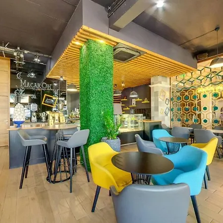 Maria Palace Complex