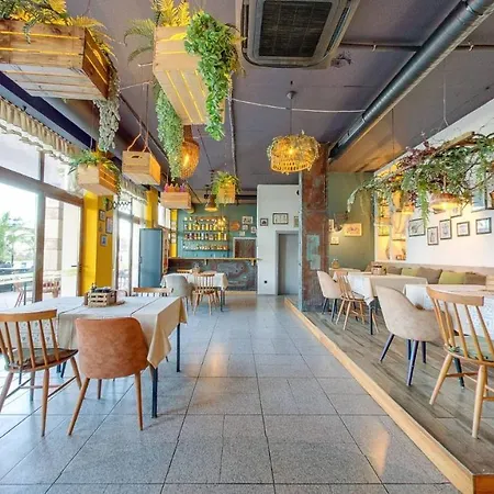 酒店 Maria Palace Complex