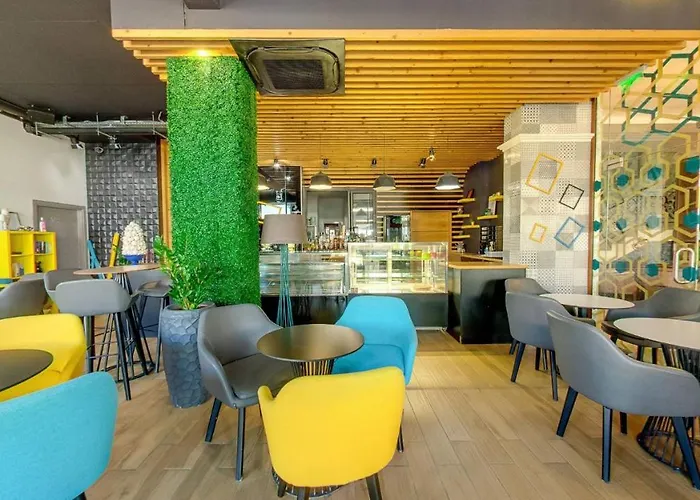 Maria Palace Complex