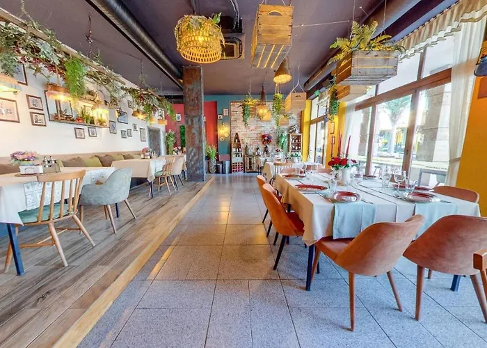 Maria Palace Complex Hotel *