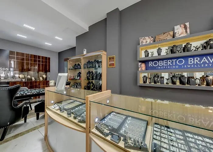 Maria Palace Complex