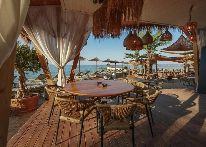 Maria Palace Complex