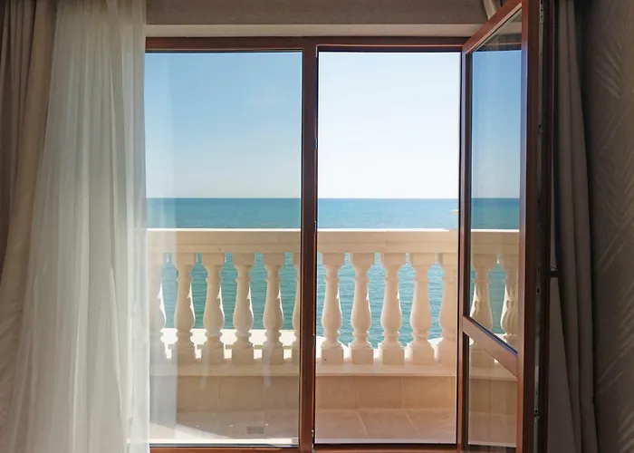 Maria Palace Complex * Balchik